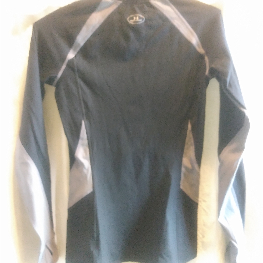 Under armour pullover